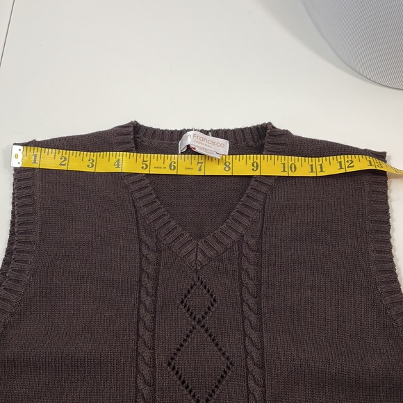 VINTAGE San Francisco Sleeveless sweater , Small - Picture 9 of 9